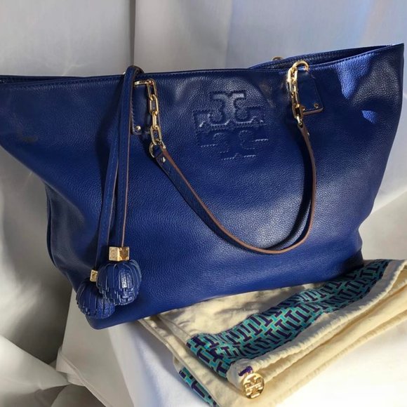 Tory Burch Blue Tote/Shoulder Bag Tumbled Gold Chain Logo Tassel - Picture 6 of 12